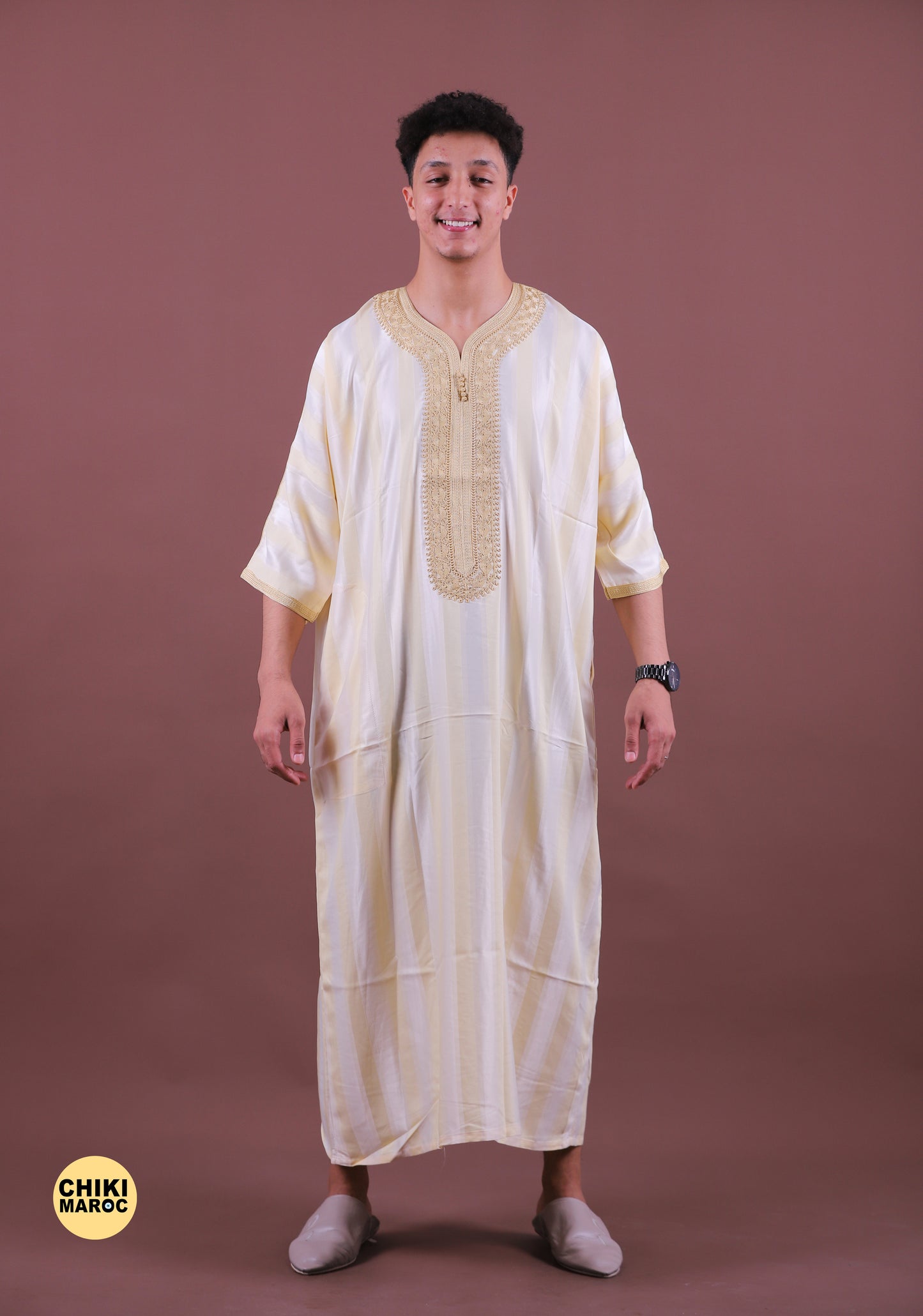 Elegant Cream Moroccan Thobe with Gold Embroidery for Men