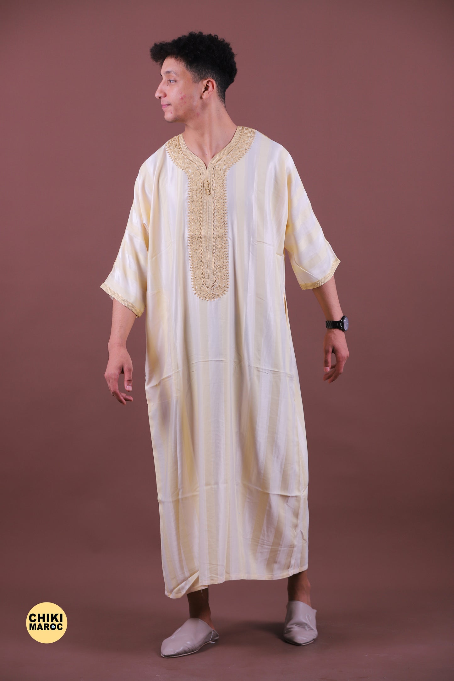 Elegant Cream Moroccan Thobe with Gold Embroidery for Men