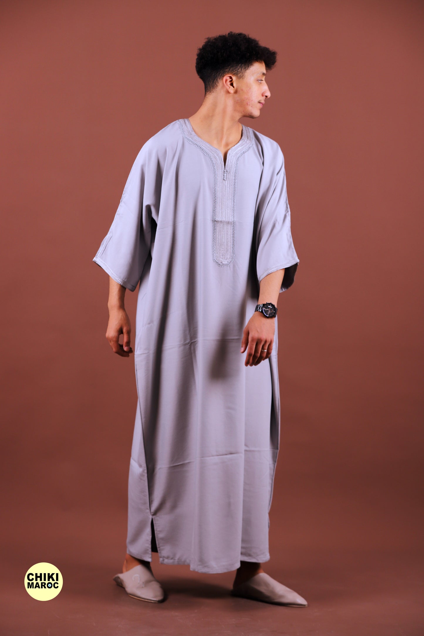 Elegant Grey Moroccan Thobe with Sousdi Embroidery for Men