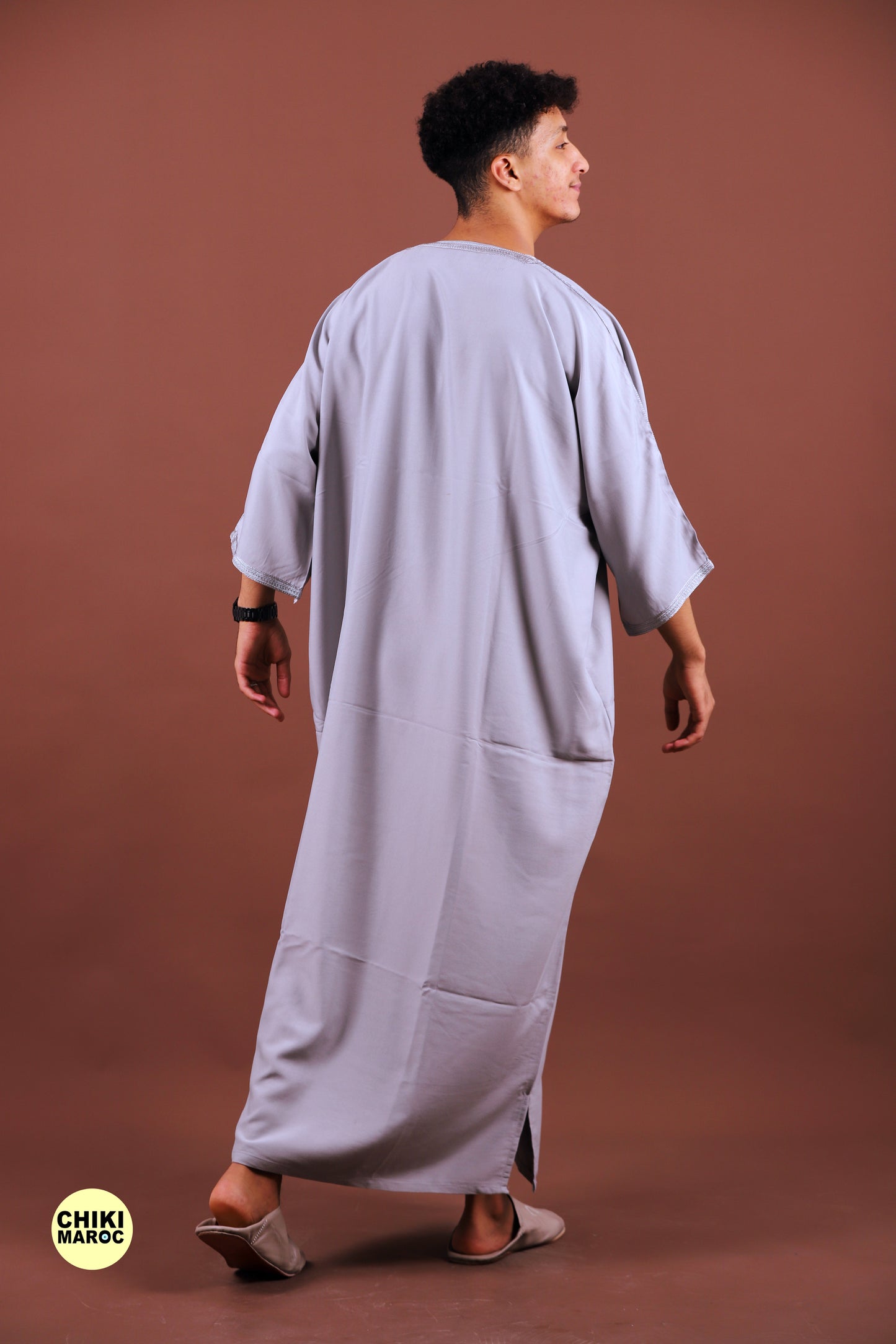 Elegant Grey Moroccan Thobe with Sousdi Embroidery for Men