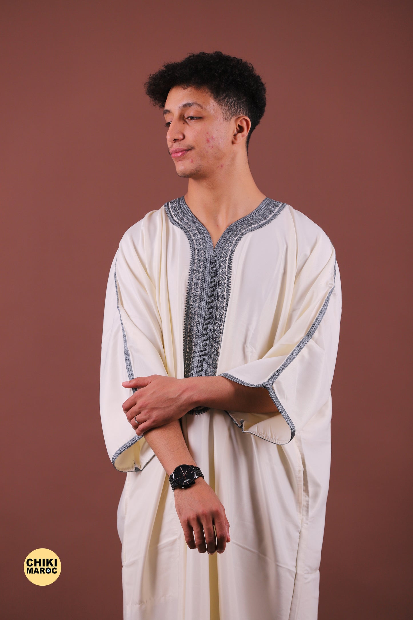 Elegant Moroccan kaftan for men with Embroidery