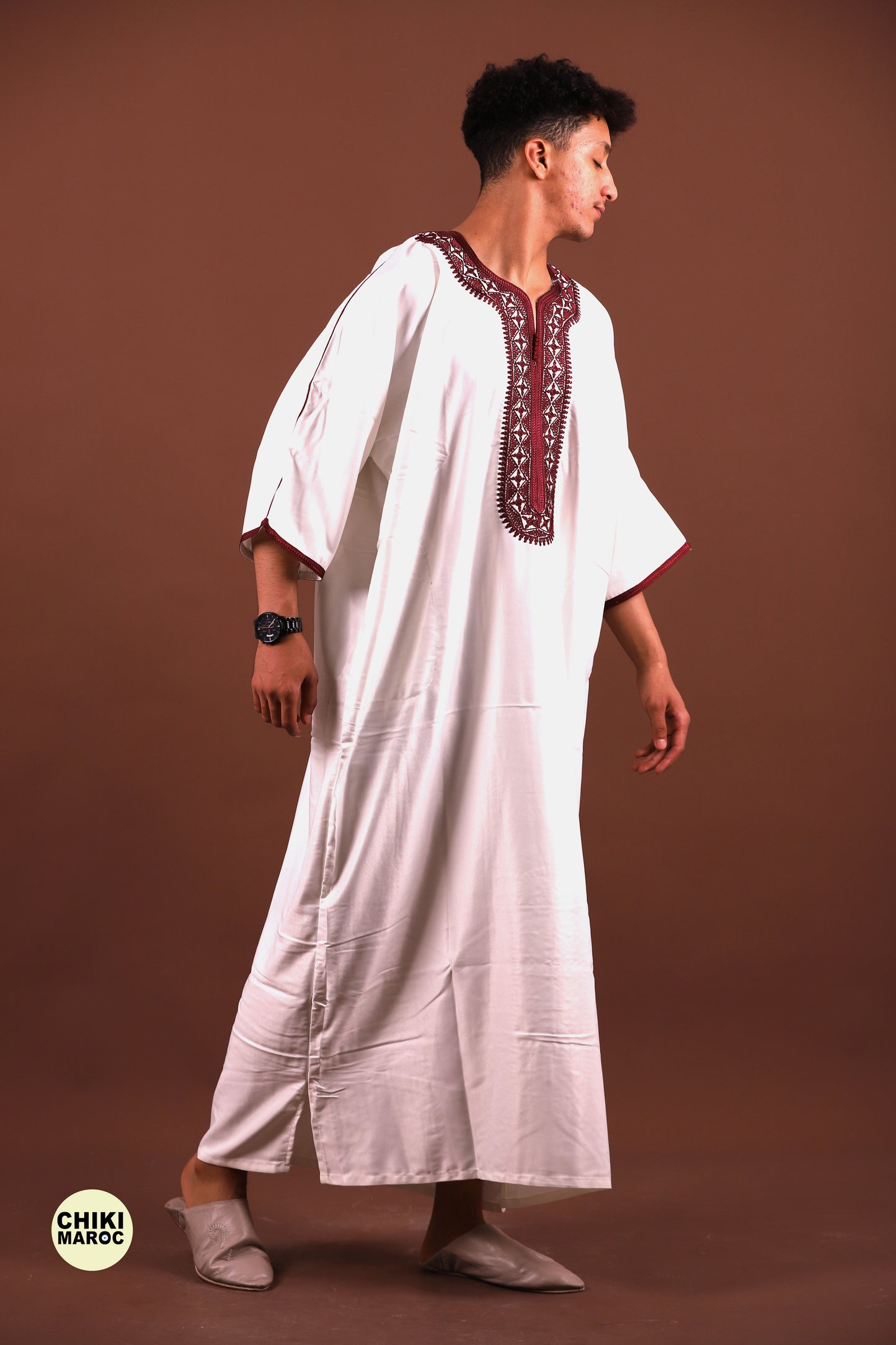 White & Red Moroccan Thobe for Men - Traditional & Elegant Djellaba