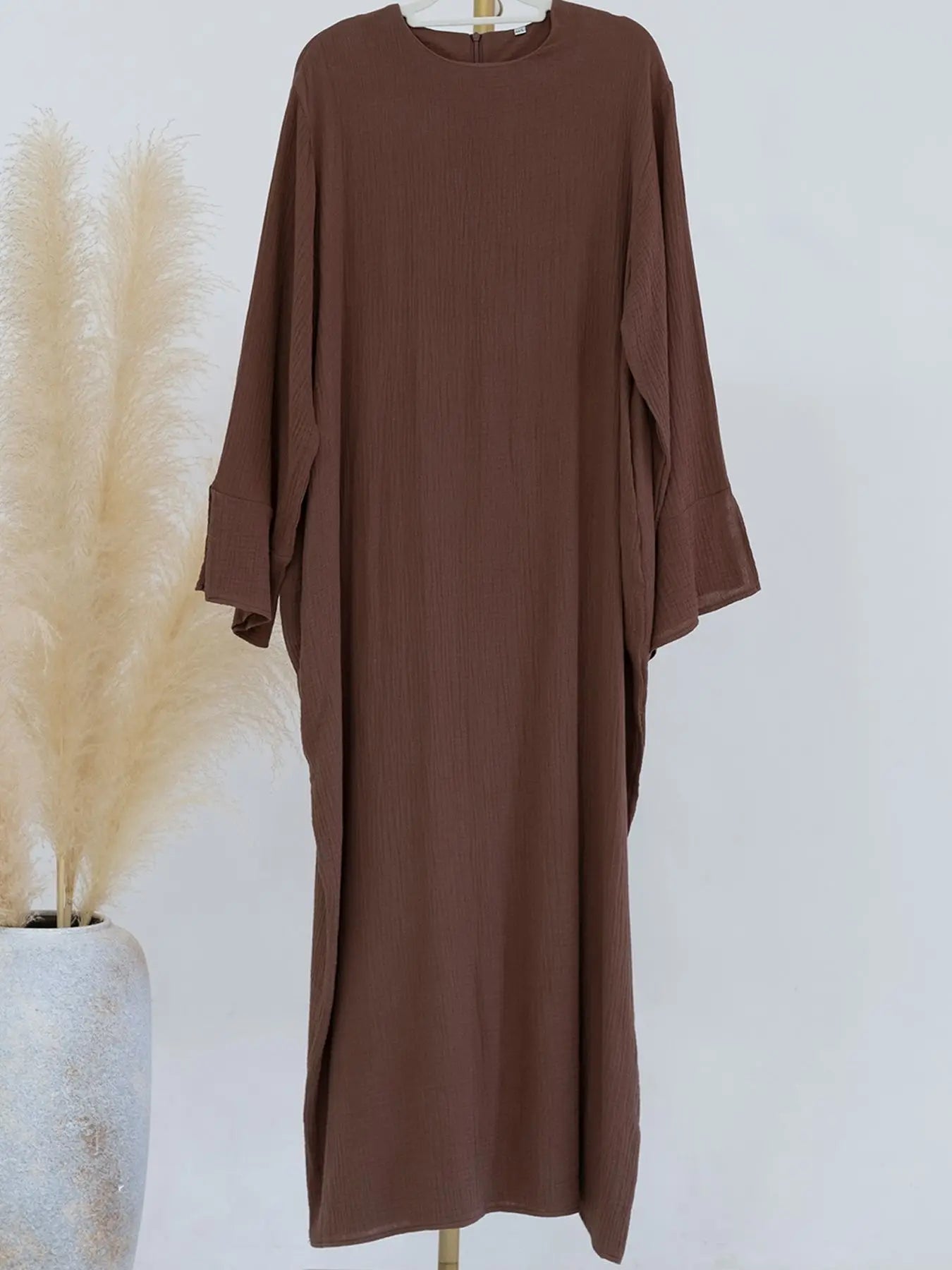 Elegant Abayas for Women | Moroccan Kaftans and African Attire