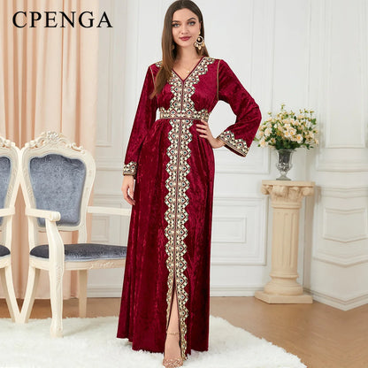 Embroidered Gown for Special Occasions, Muslim Arabic Wedding Dress for Women & Takchita