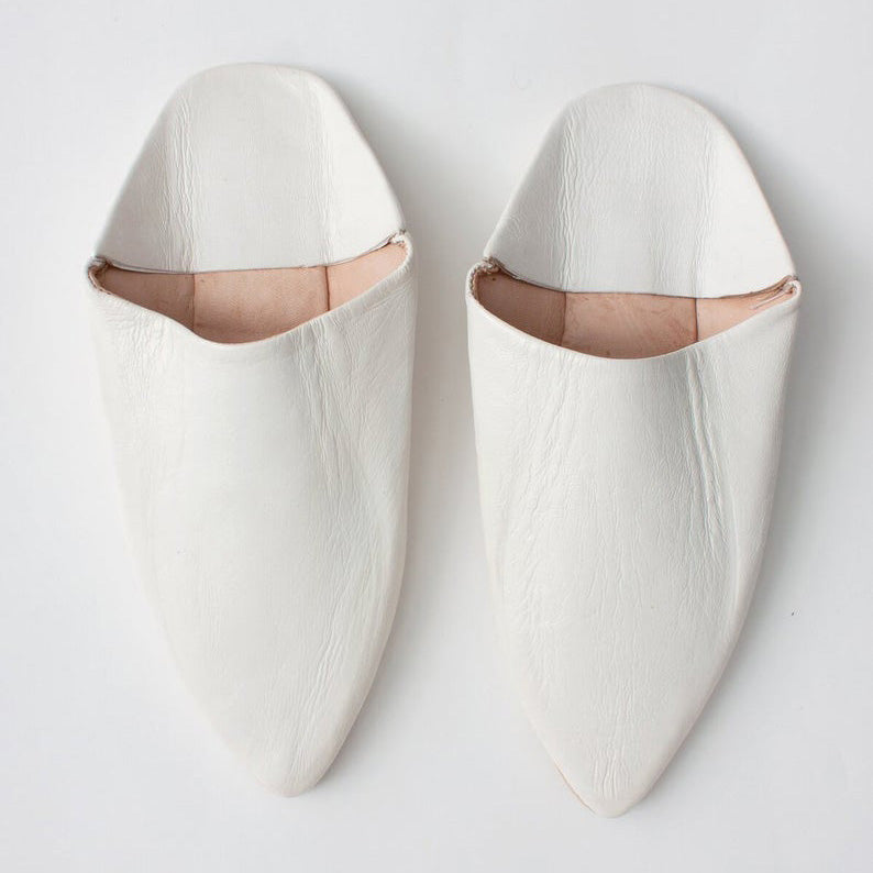 Handmade white Moroccan Babouche Men's Slippers – Traditional Leather Shoes from Marrakech